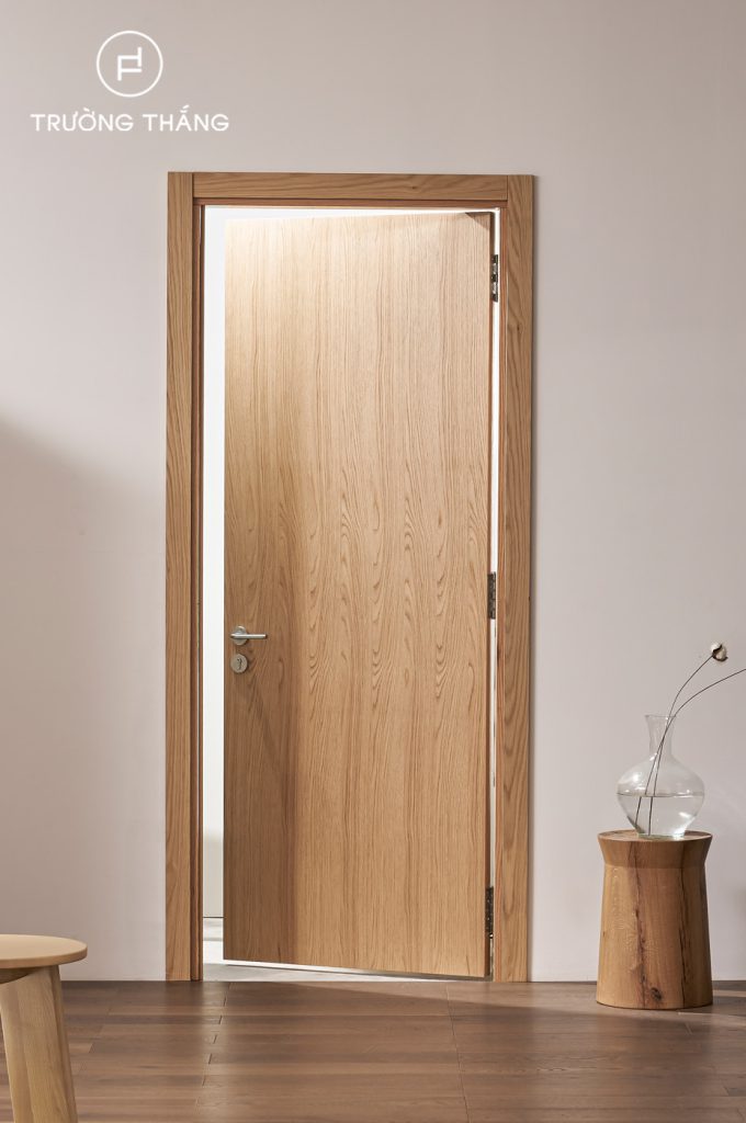 phong-khach-voi-cua-chat-lieu-flat-veneer-tinh-te
