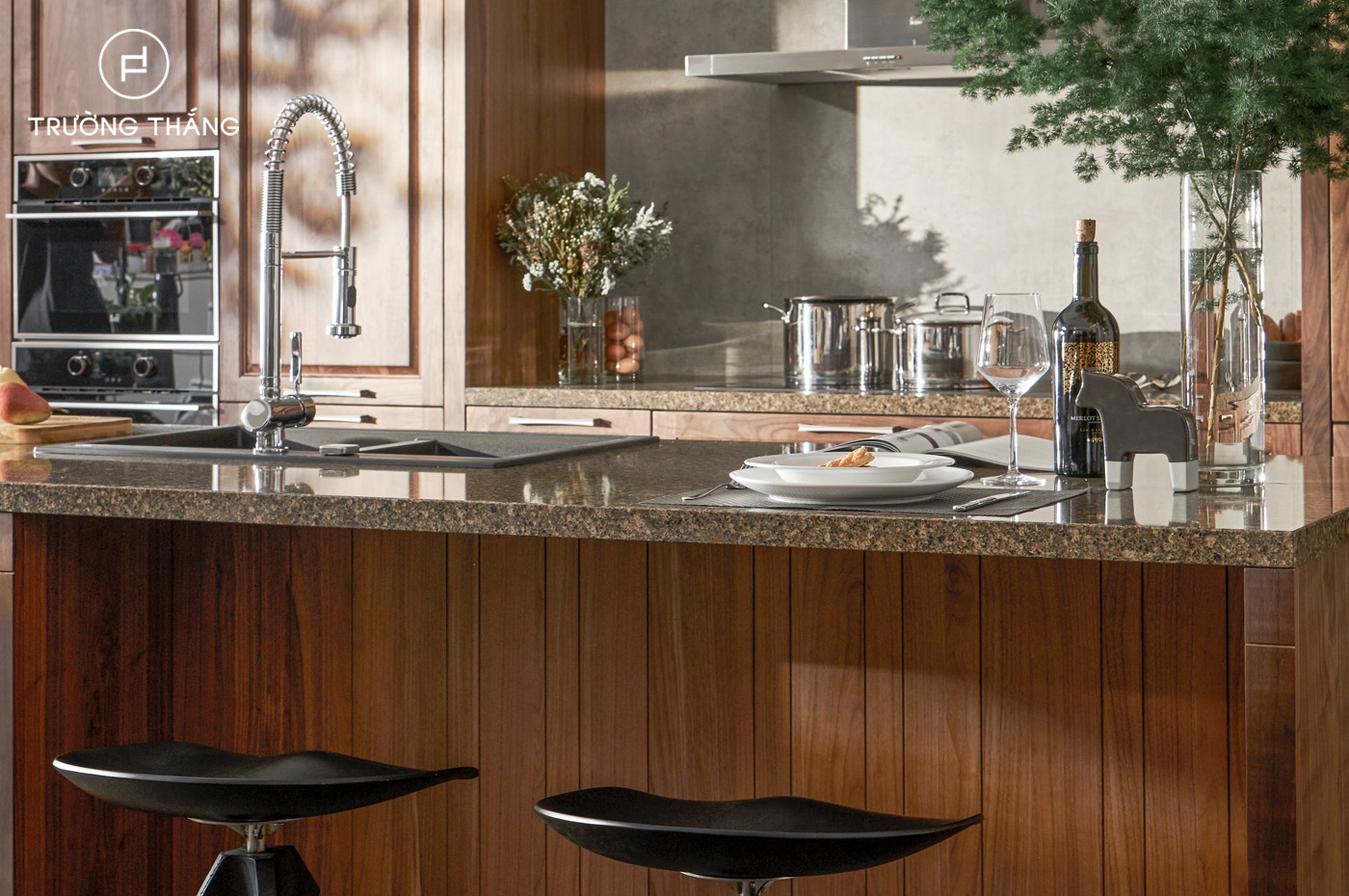 City-Pure-Solid-Luxury