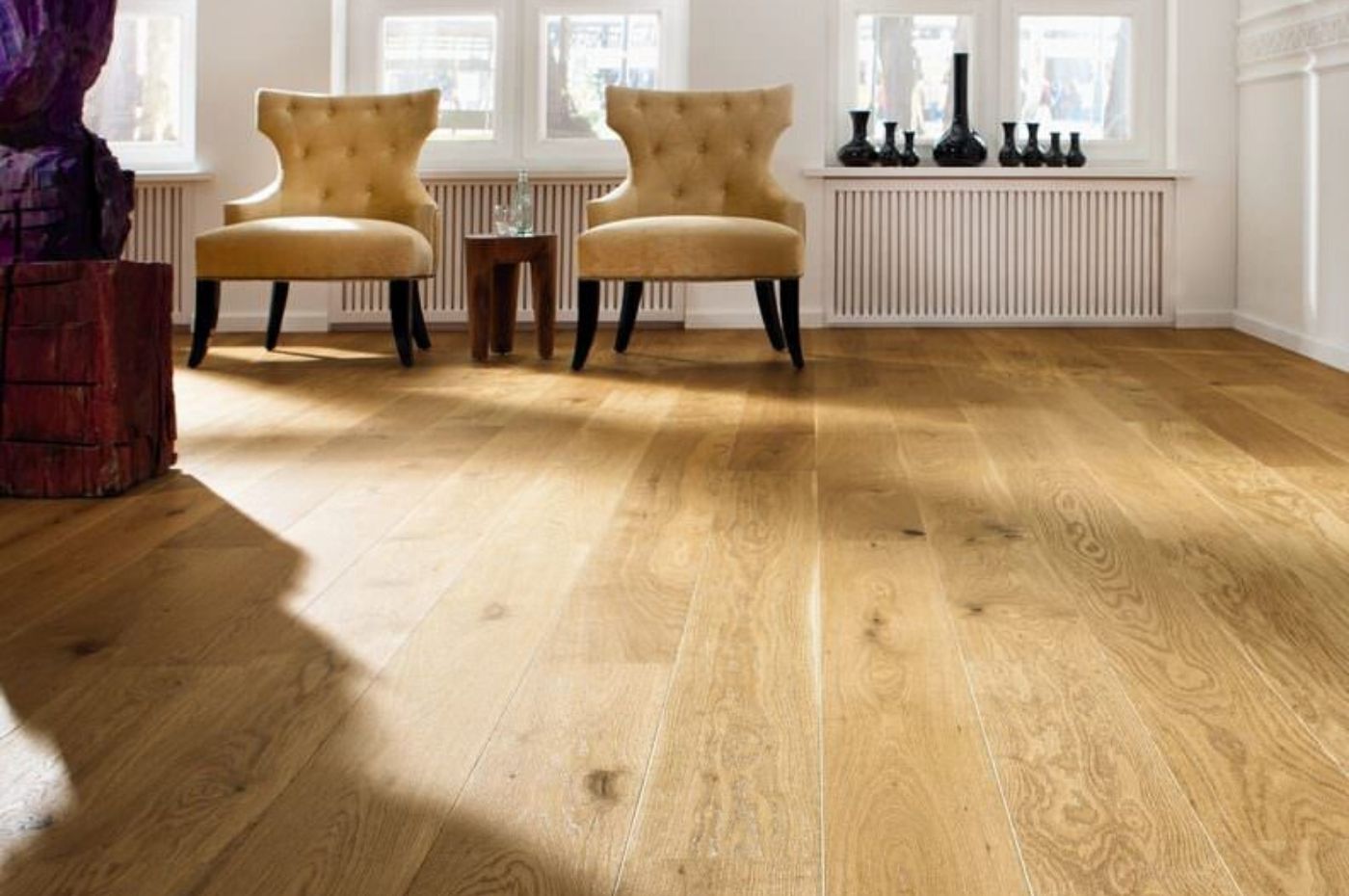 5 bí quyết sắm nội thất ghế gỗ phòng khách hoàn hảo cho nhà bạn