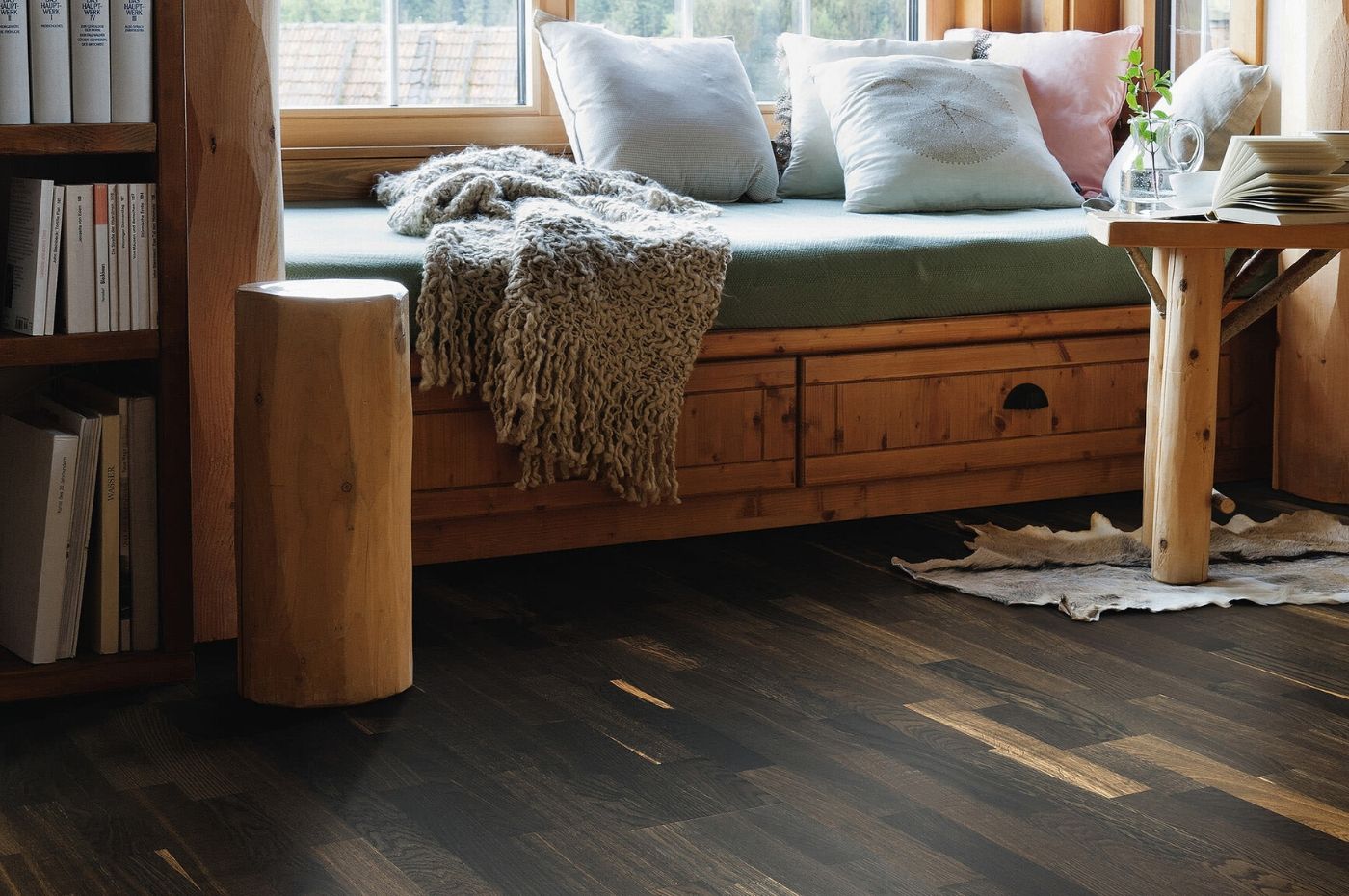 Sàn gỗ 200m2 giá bao nhiêu tiền? Thi công trong bao lâu?