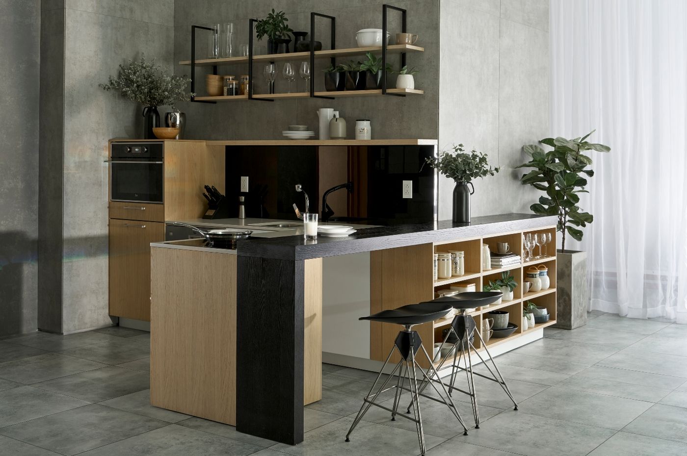 Tủ bếp gỗ MDF cũng có nhiều loại và nếu không hiểu rõ có thể bị nhầm lẫn