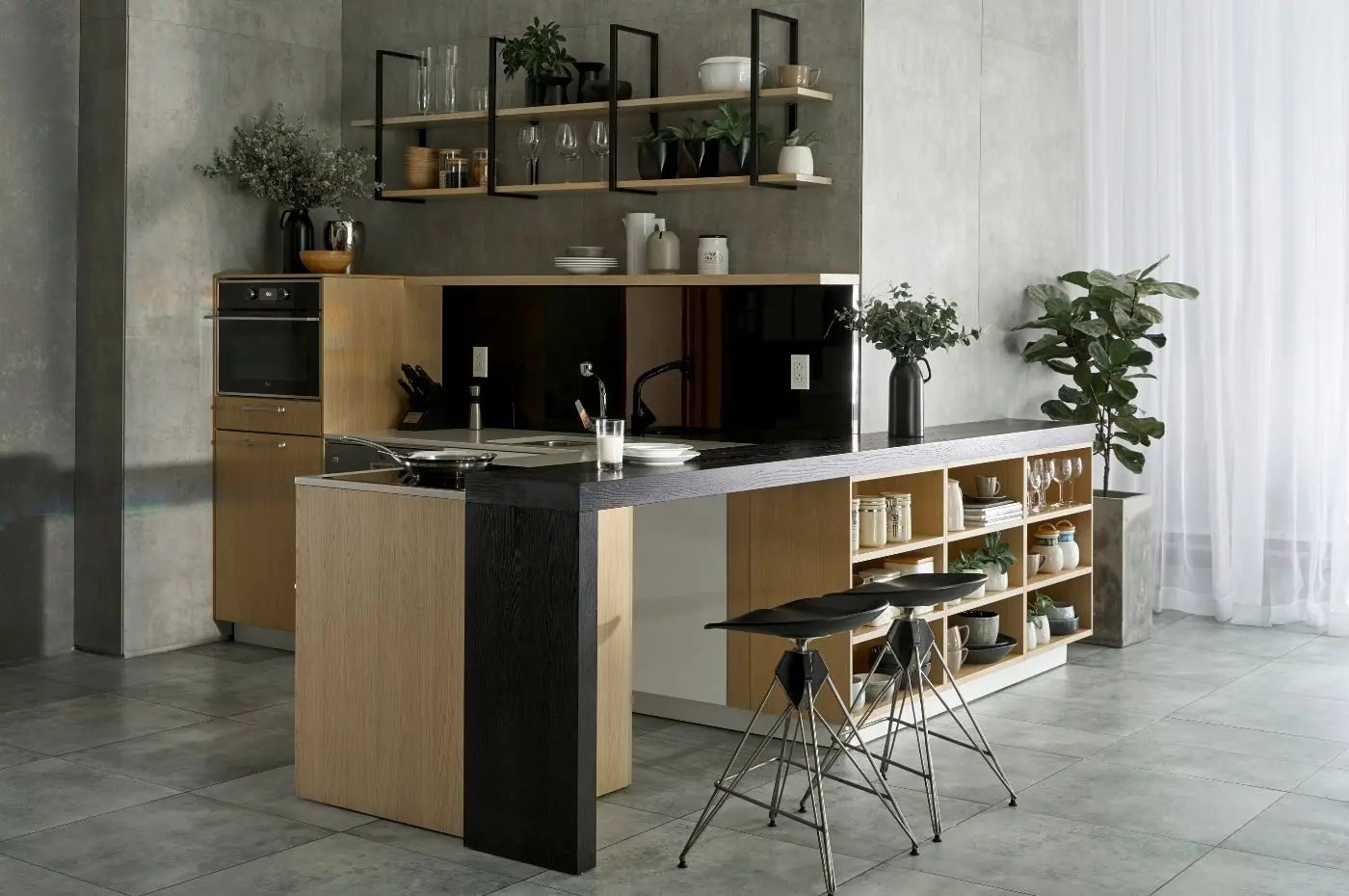 Tủ bếp gỗ MDF cũng có nhiều loại và nếu không hiểu rõ có thể bị nhầm lẫn